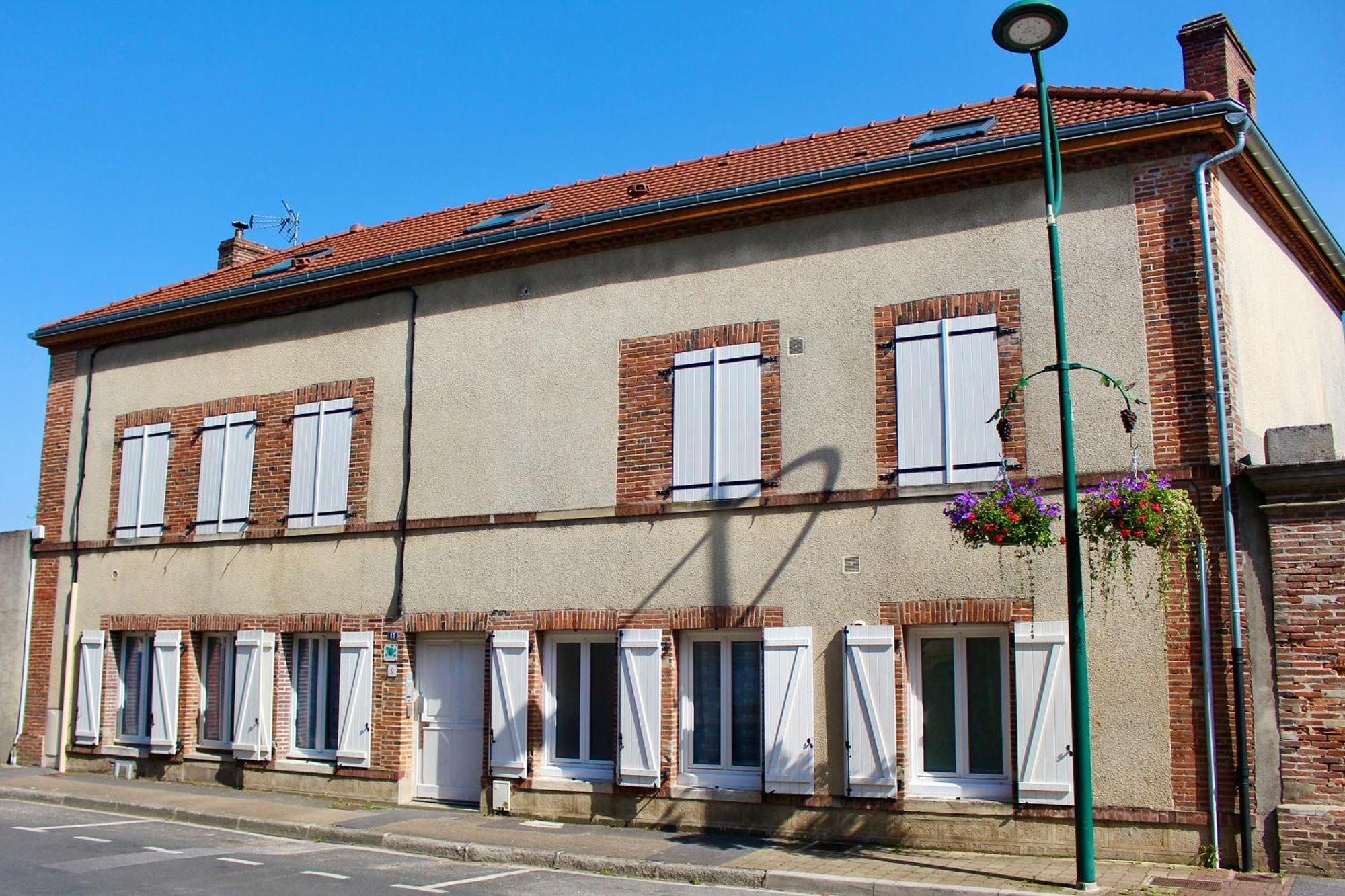 Ferienwohnung La Demeure Du Marechal-Ferrant Pierry Exterior foto